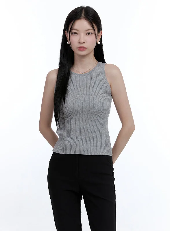 Slim-Fit Round-Neck Camisole OO429