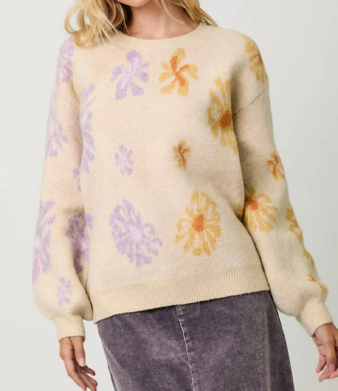 Floral Pullover Sweater In Ivory/lavender