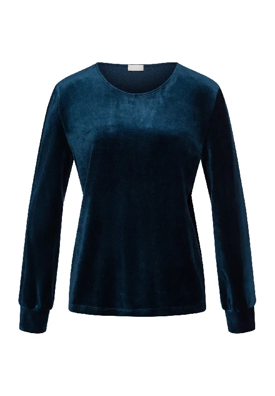 Favourites Velvet Round Neck Pullover | Mystic Blue 78855-1652